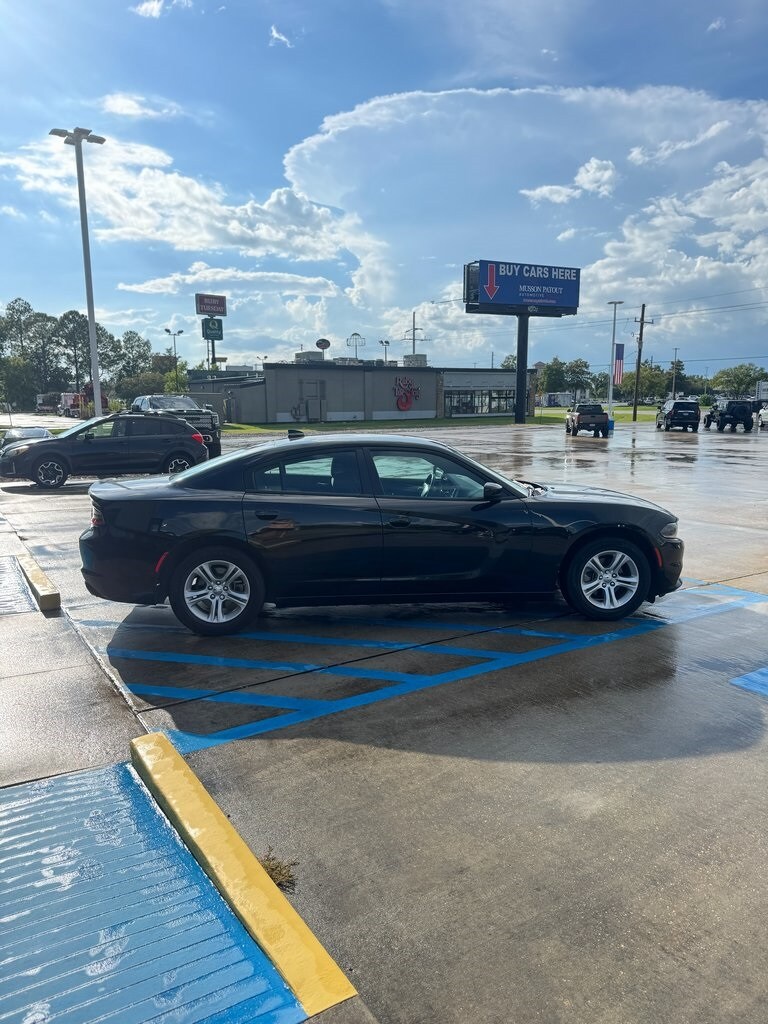 2023 Dodge Charger SXT photo 4