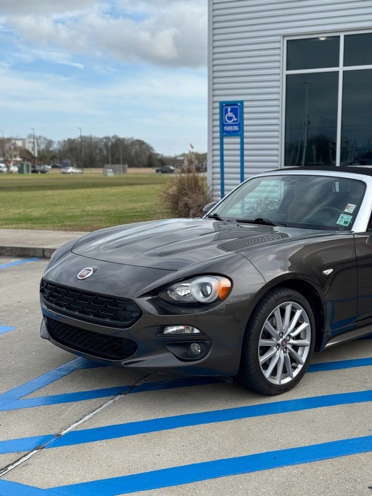 Used 2019 FIAT 124 Spider Lusso with VIN JC1NFAEK4K0141254 for sale in New Iberia, LA