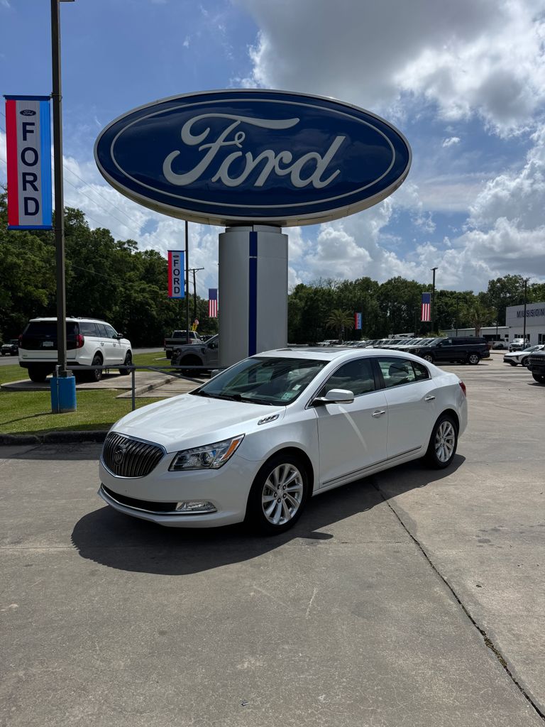 2016 Buick LaCrosse Premium1Group's photo