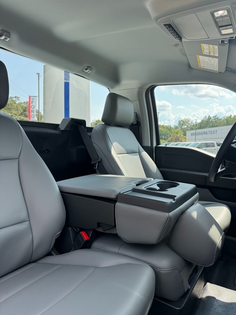 2026 Ford F-350 Super Duty XL - Photo 12