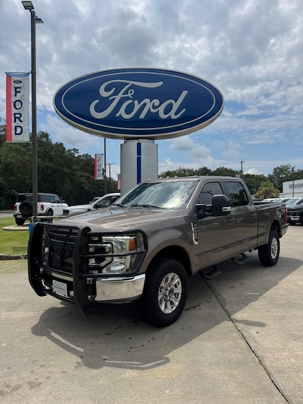 2020 Ford F-250SD XLT Truck