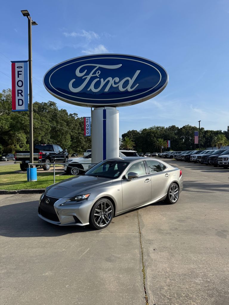 2016 Lexus IS