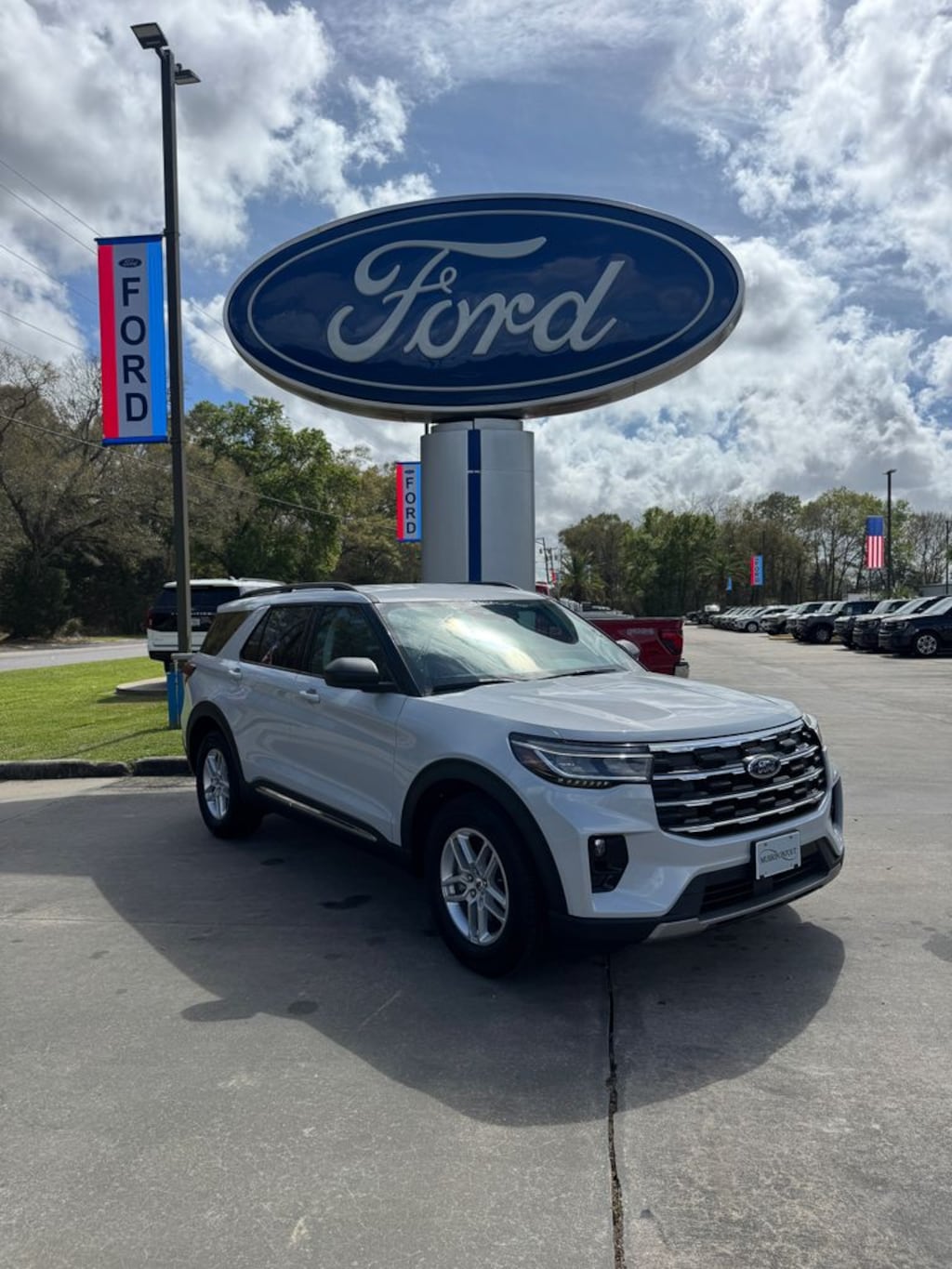 New 2025 Ford Explorer Active SUV