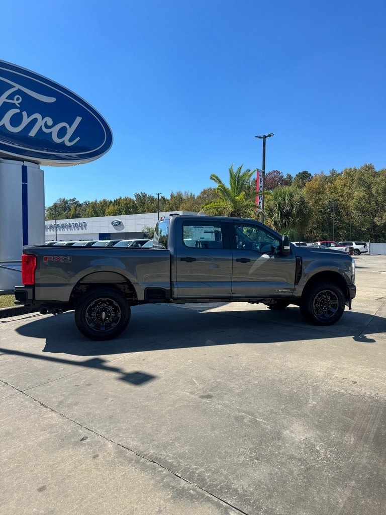 2026 Ford F-250 Super Duty XL - Photo 6
