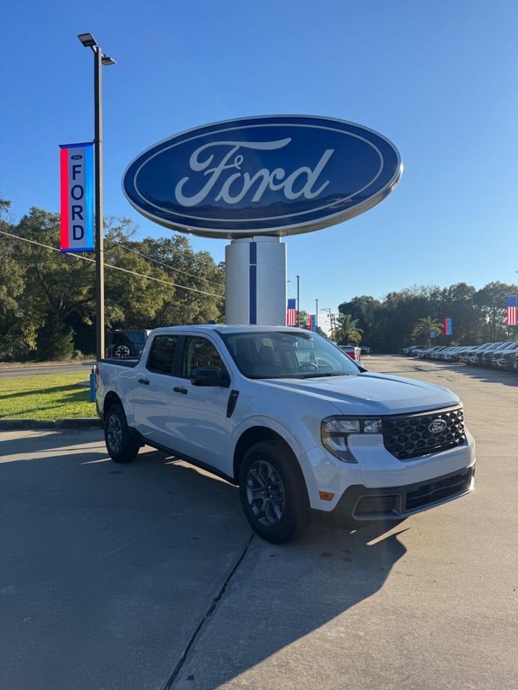 New 2025 Ford Maverick XLT Truck