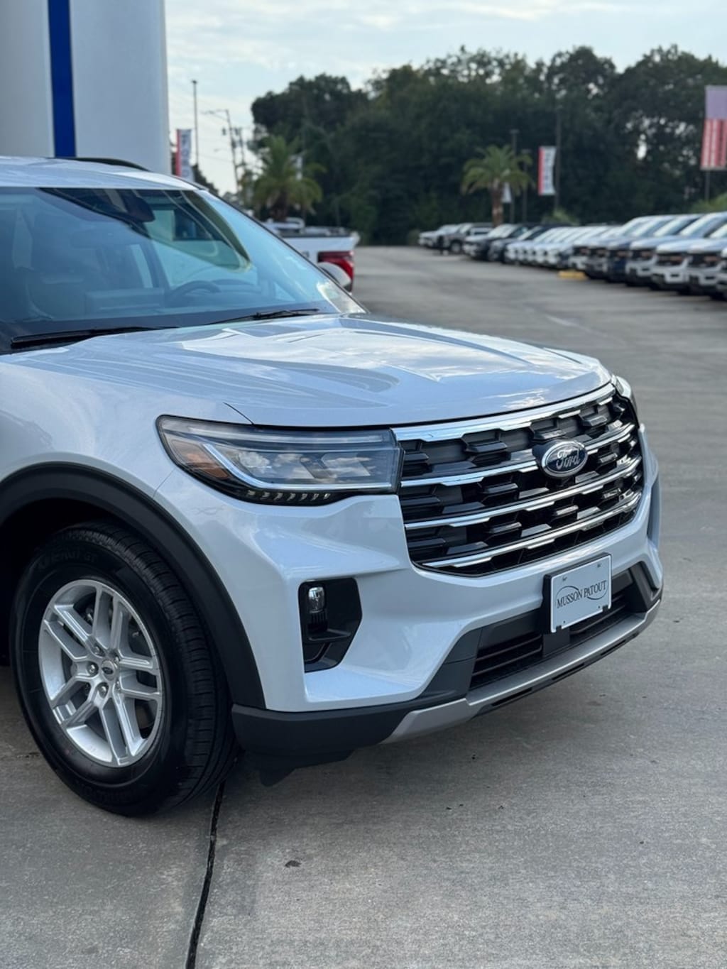 New 2025 Ford Explorer Active SUV