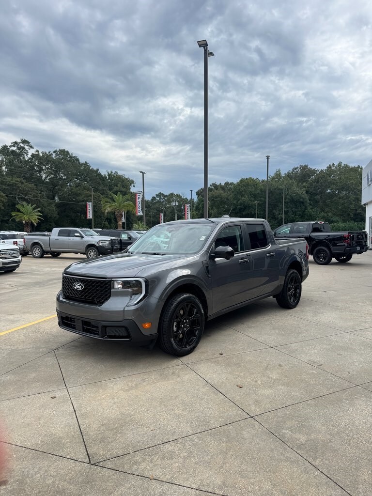 2025 Ford Maverick Lariat photo 4