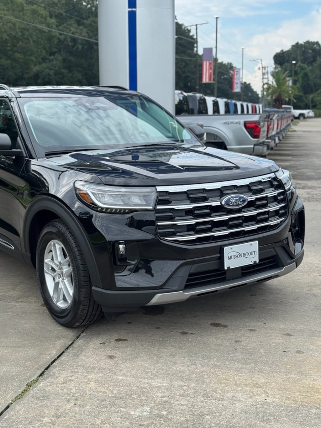 New 2025 Ford Explorer Active SUV