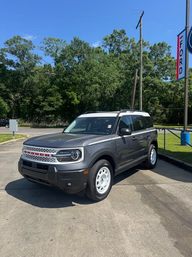 2025 Ford Bronco Sport Heritage photo 3
