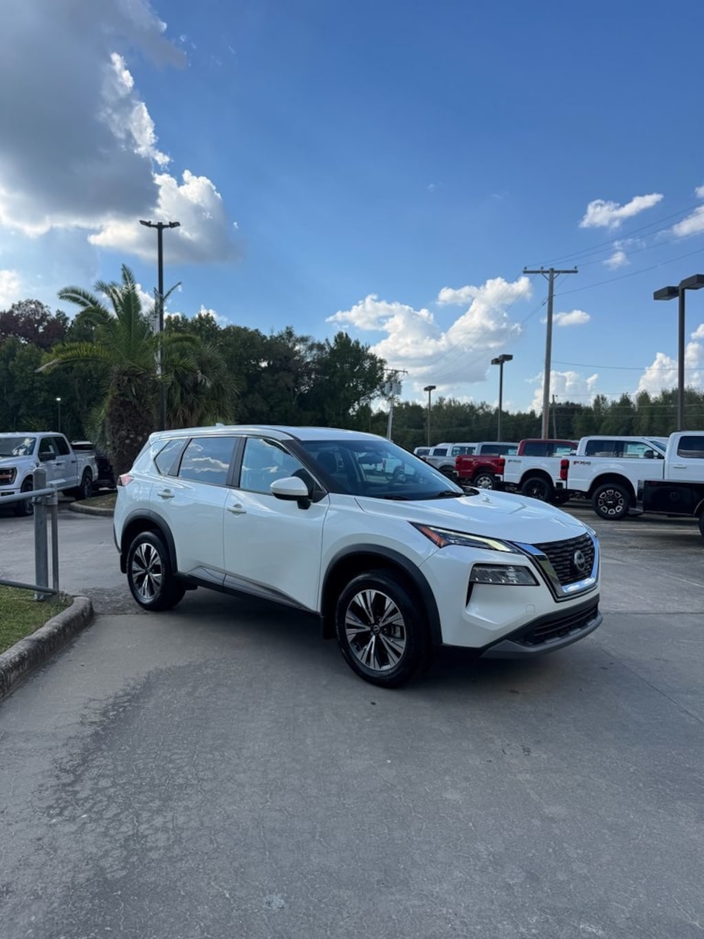 Used 2023 Nissan Rogue SV SUV