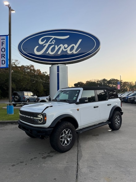 2024 Ford Bronco Badlands SUV