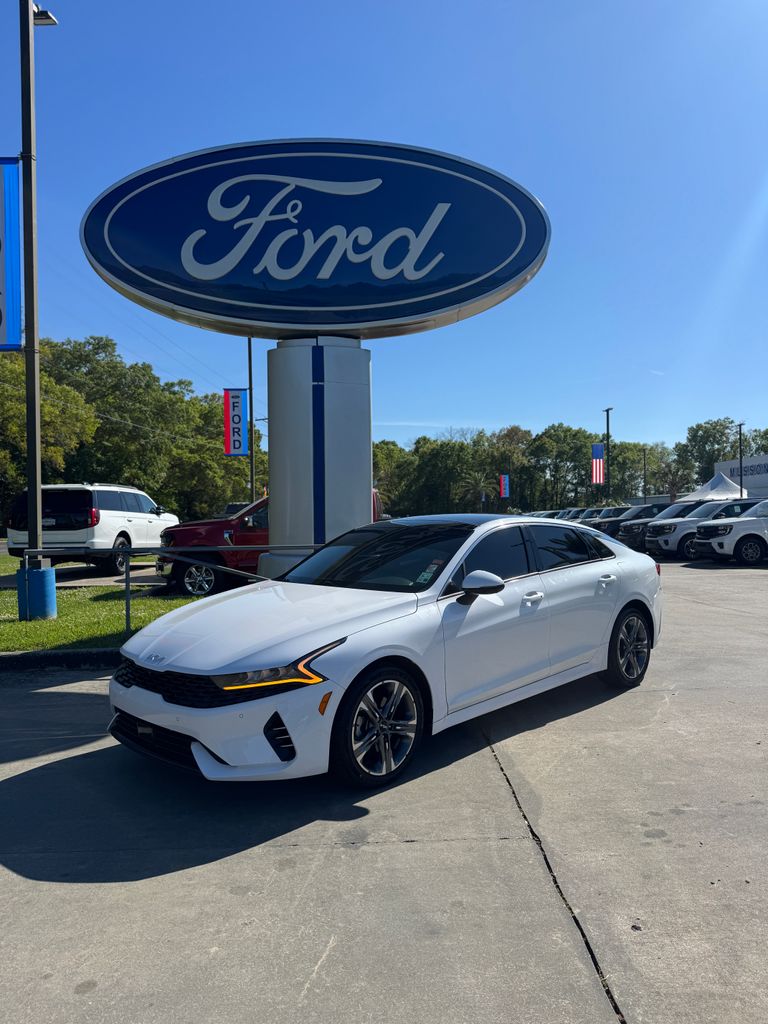 2023 Kia K5 EX
