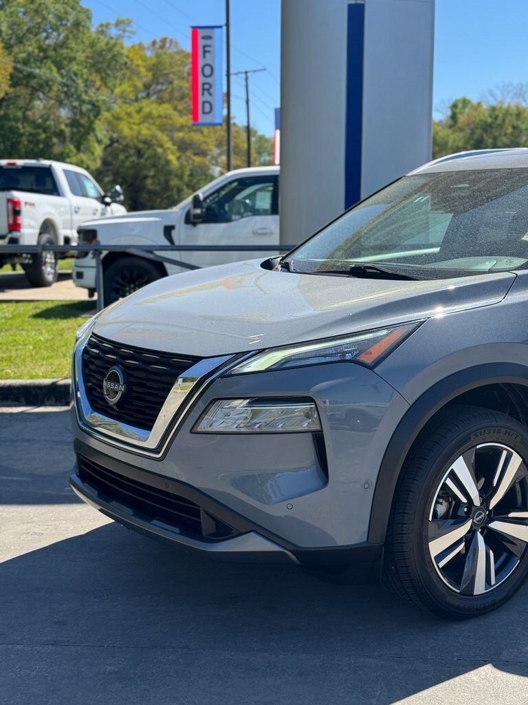 Used 2023 Nissan Rogue SL with VIN 5N1BT3CB9PC800606 for sale in Abbeville, LA