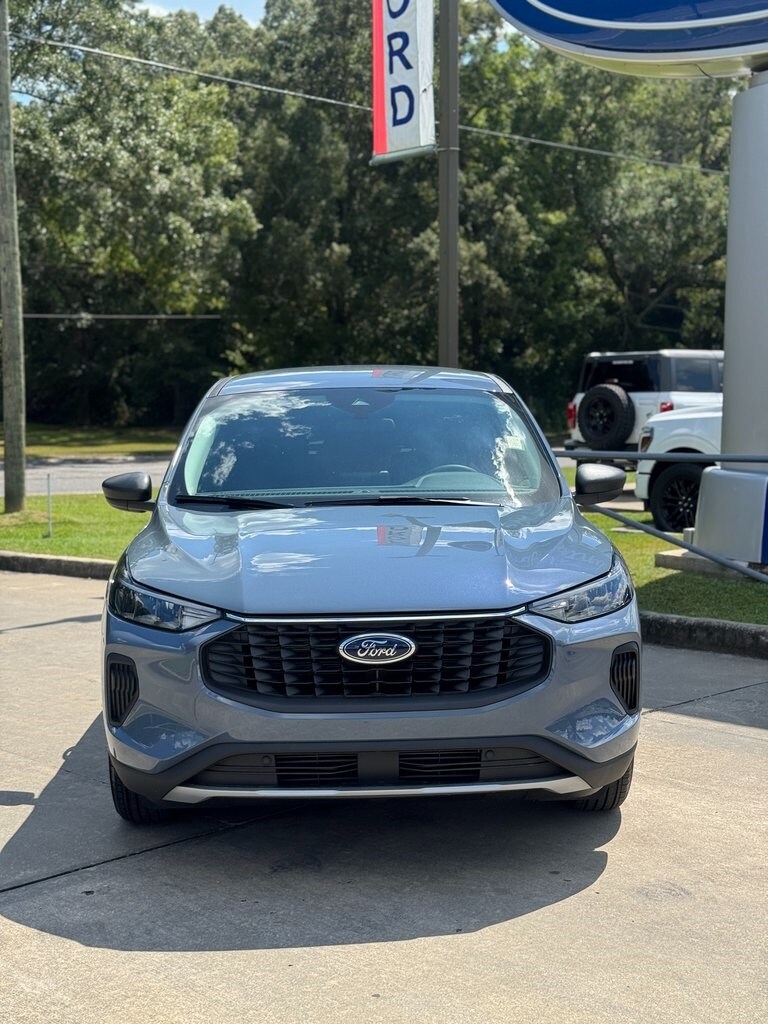 2025 Ford Escape Active photo 2