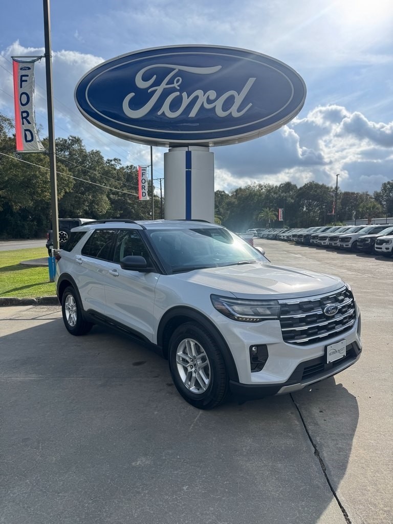 2026 Ford Explorer SUV 