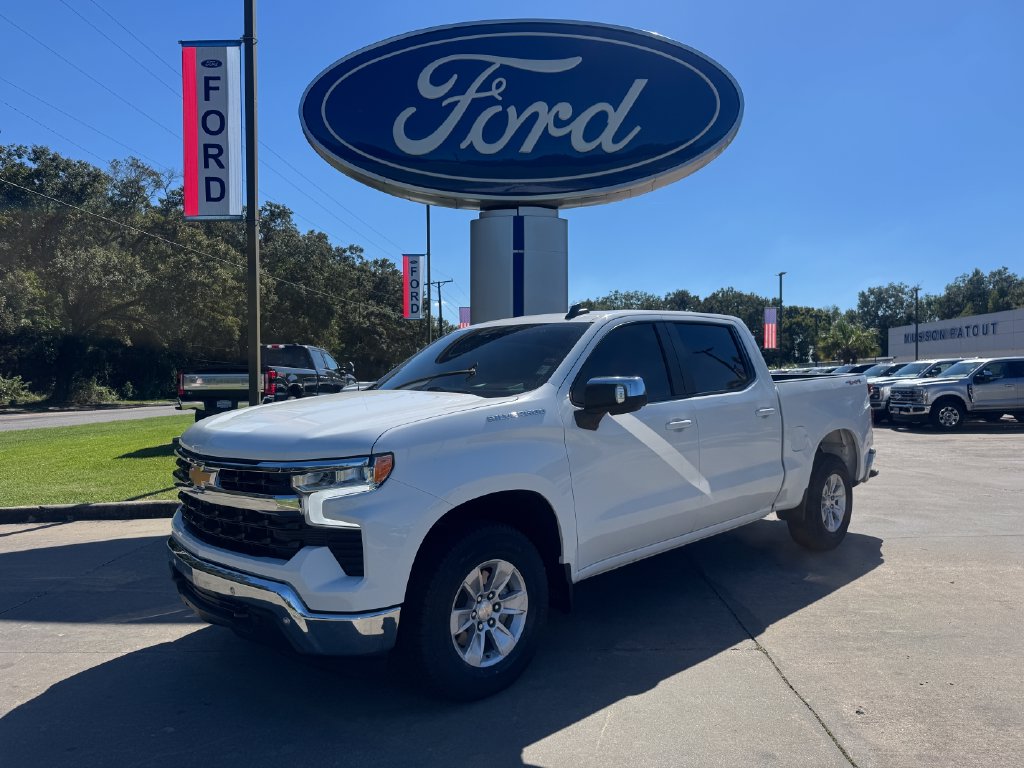 2025 Chevrolet Silverado 1500 LT