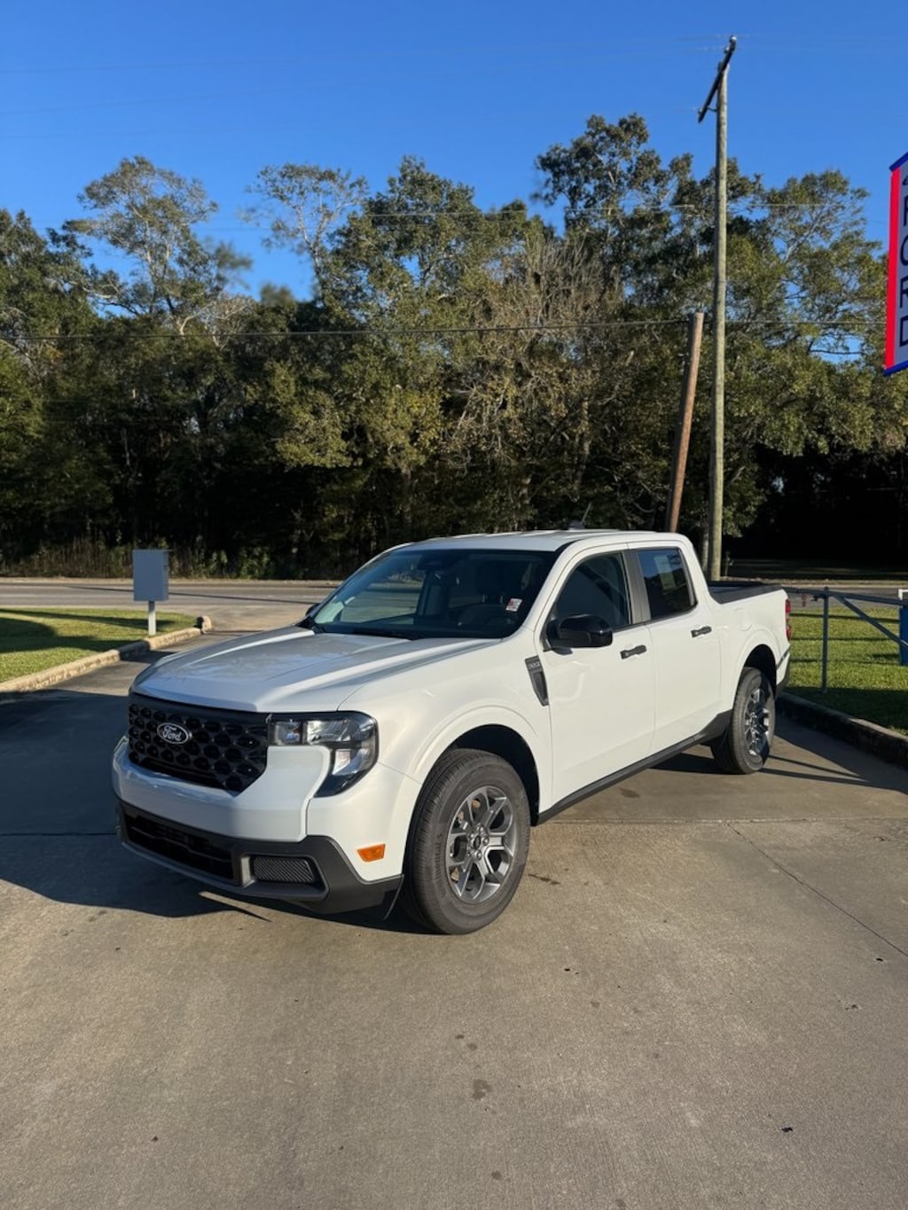 New 2025 Ford Maverick XLT Truck