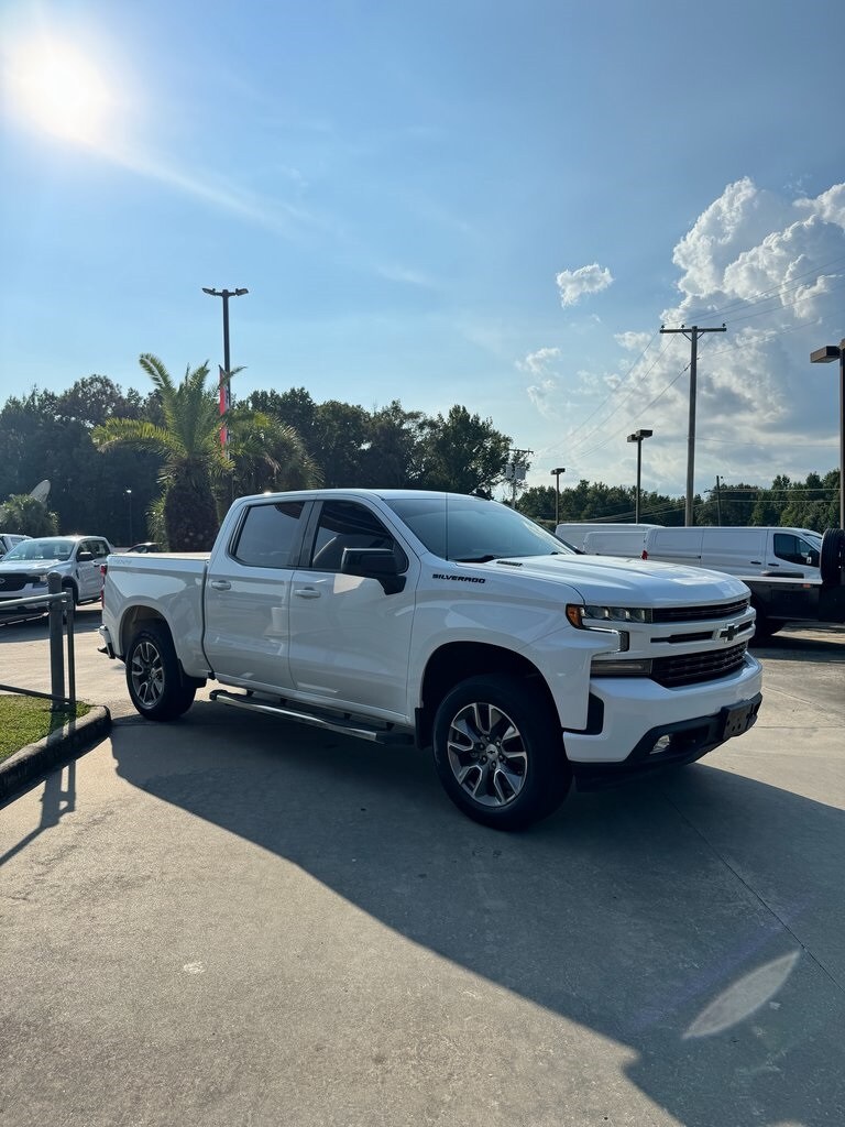 2022 Chevrolet Silverado 1500 RST photo 3