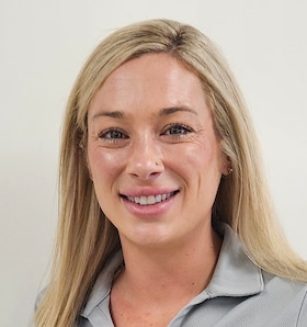 Staff member Danielle Allemond from ID_85af92