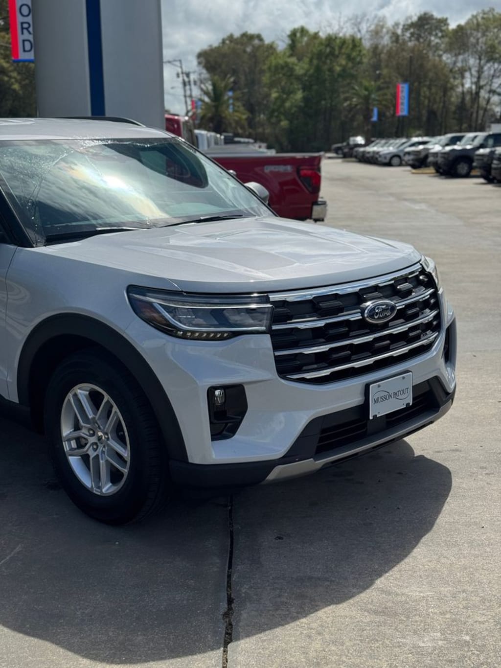 New 2025 Ford Explorer Active SUV