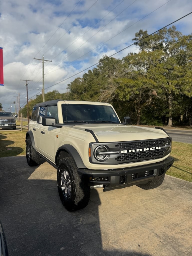 2025 Ford Bronco 4-Door Badlands's photo