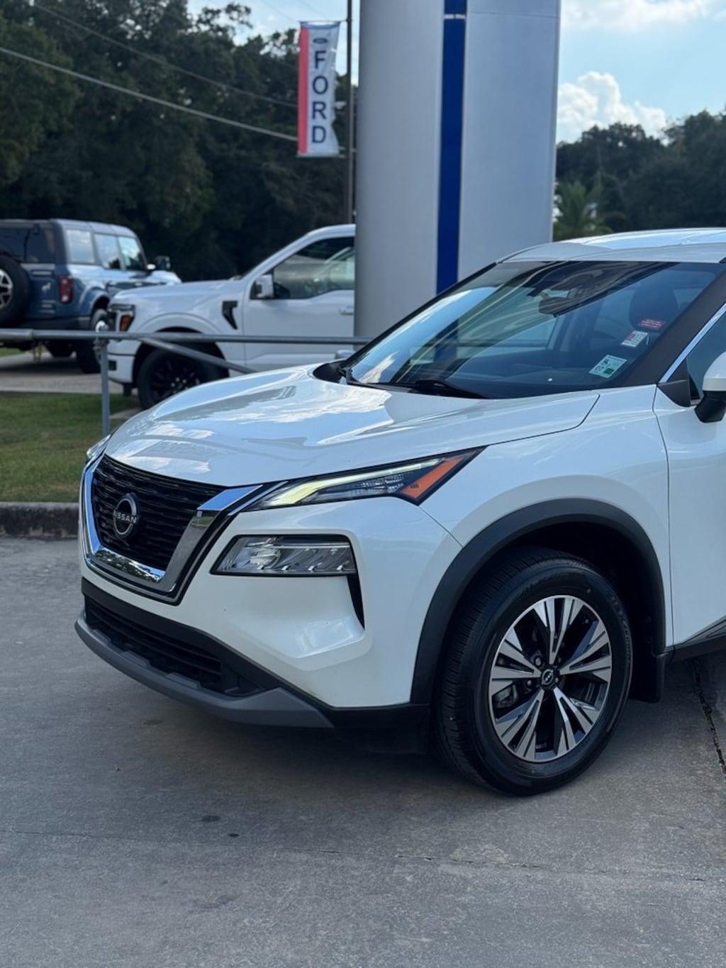 Used 2023 Nissan Rogue SV SUV