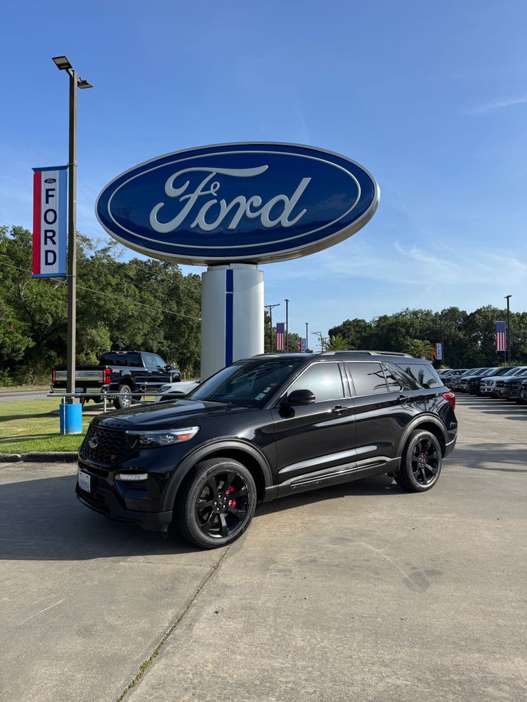 2023 Ford Explorer