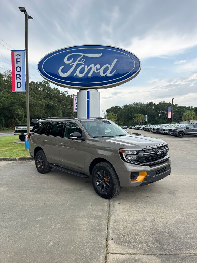2027 Ford Expedition Tremor