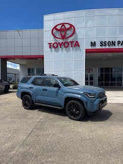 2026 Toyota 4Runner i-FORCE MAX Platinum SUV
