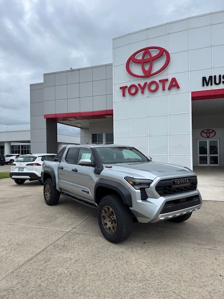 2026 Toyota Tacoma i-FORCE MAX Trailhunter Truck Double Cab