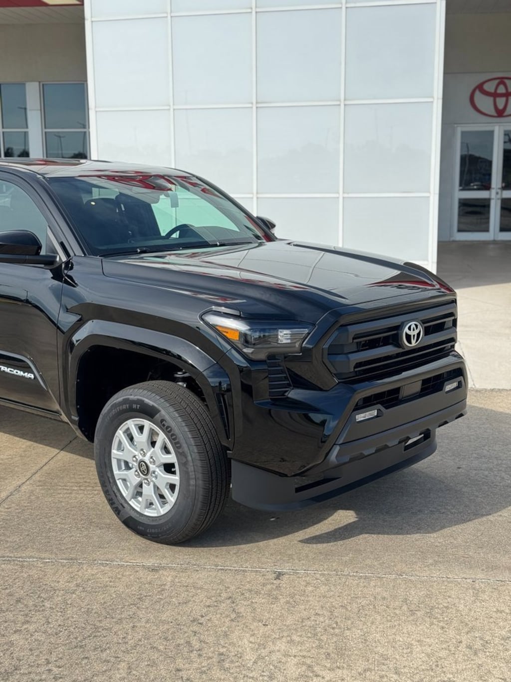 New 2025 Toyota Tacoma SR5 Truck Double Cab