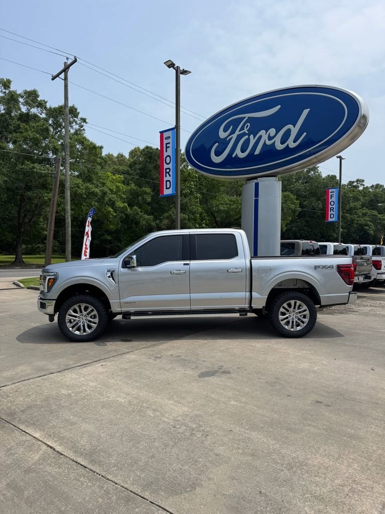 2025 Ford F-150 Lariat - Photo 3