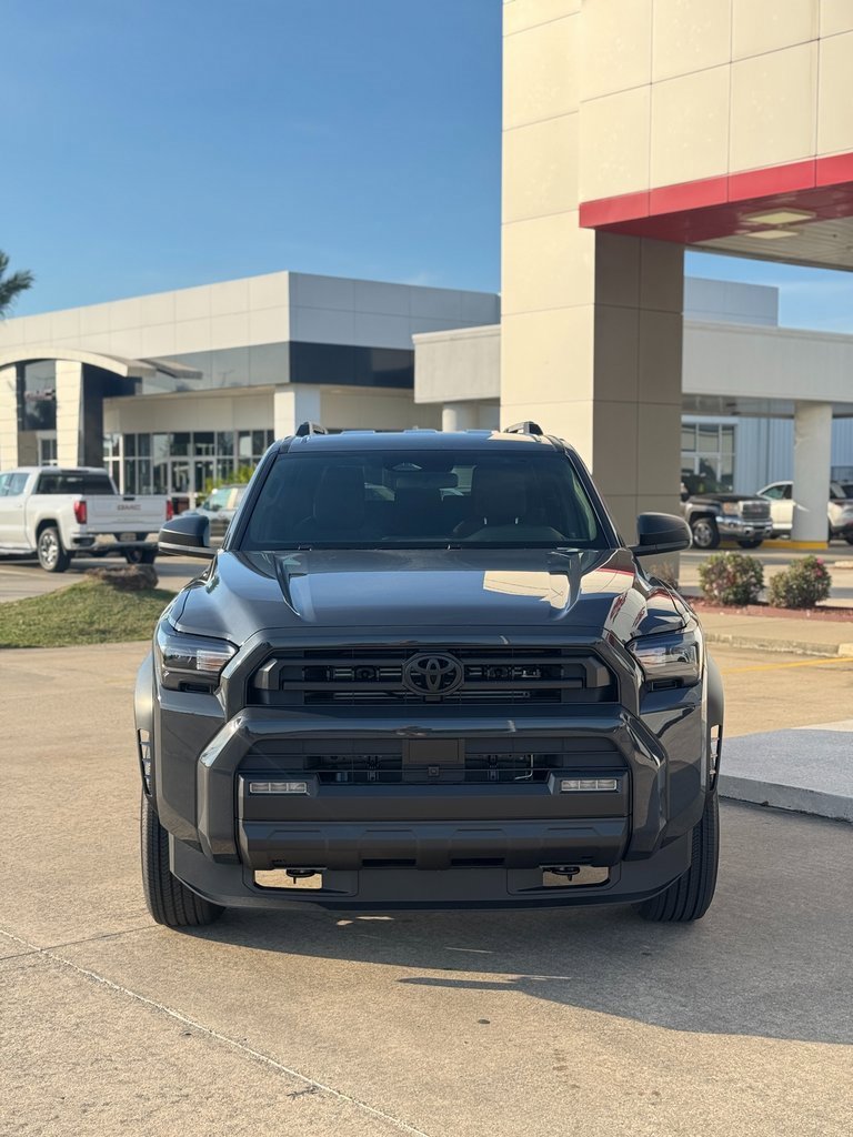 2025 Toyota 4Runner SR5 photo 2