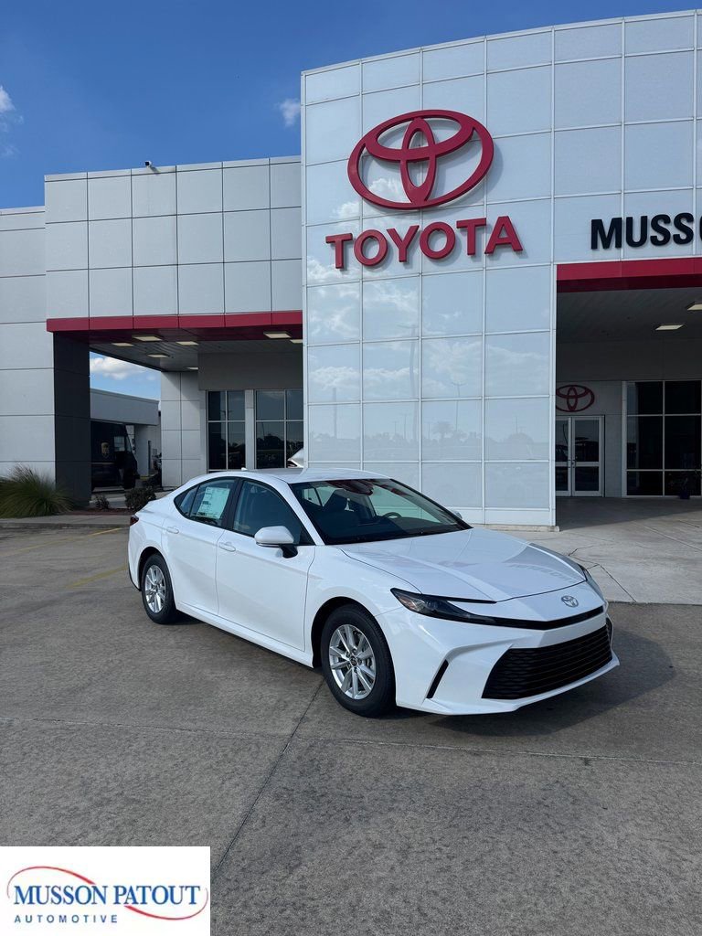 2026 Toyota Camry LE