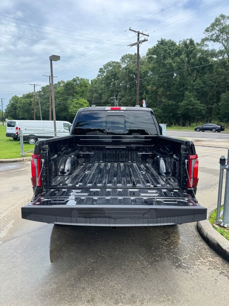 2025 Ford F-150 Lariat - Photo 7