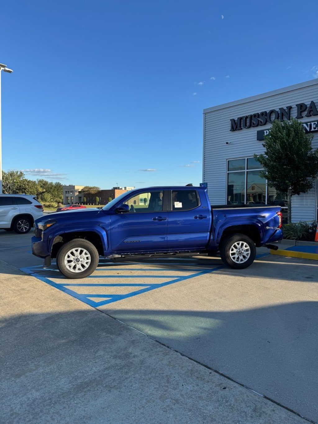 Used 2025 Toyota Tacoma SR5 Truck Double Cab