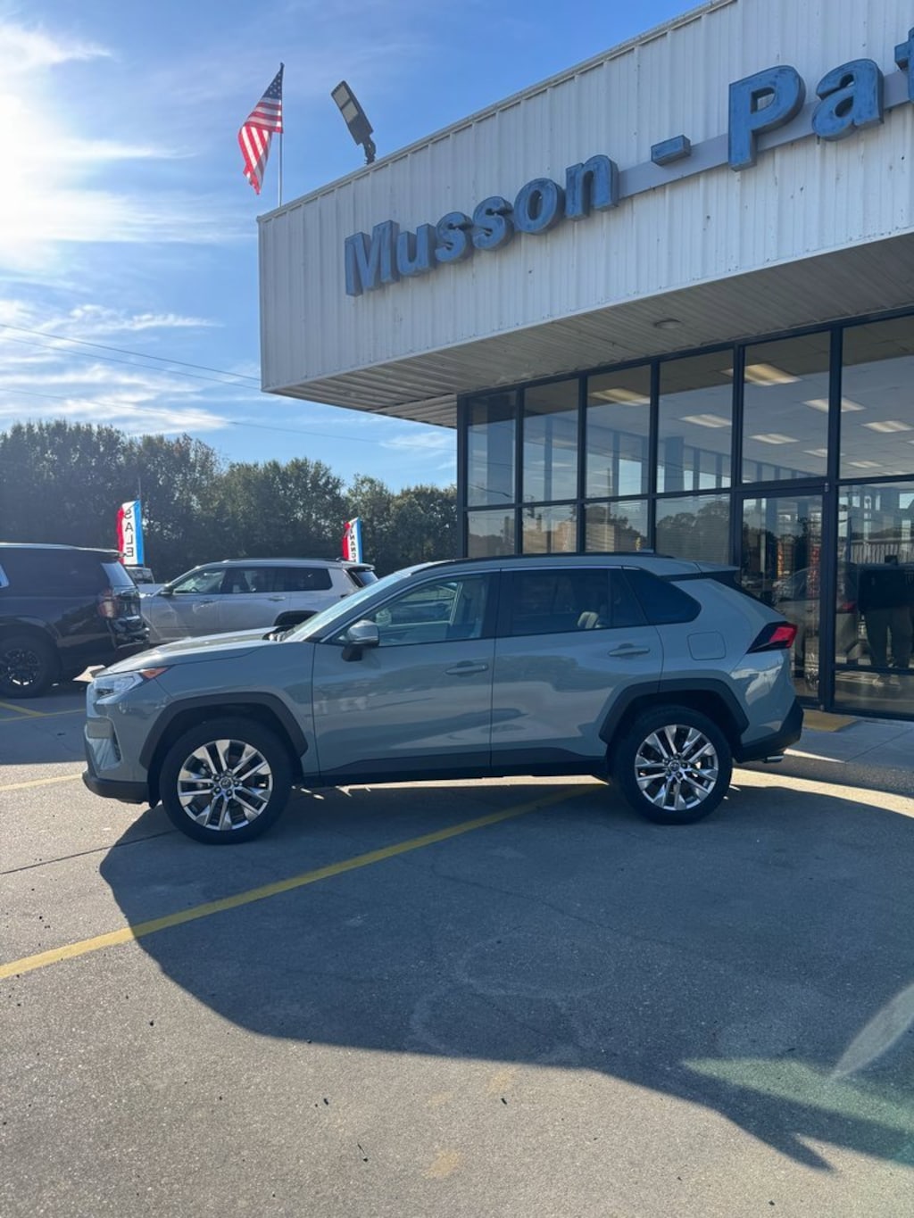 Used 2020 Toyota RAV4 XLE Premium SUV