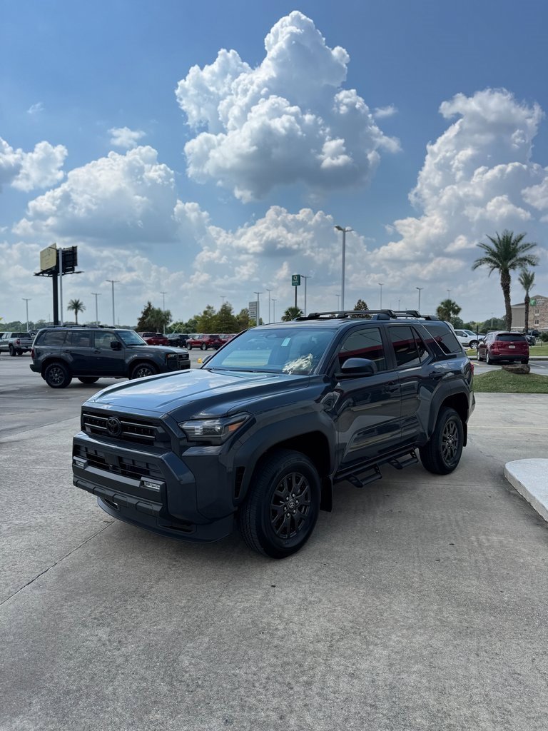 2025 Toyota 4Runner SR5 photo 3
