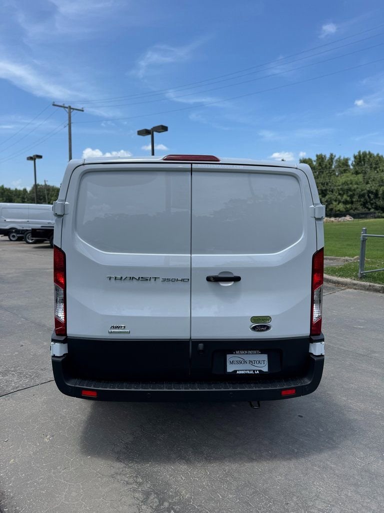2025 Ford Transit Van Base - Photo 8