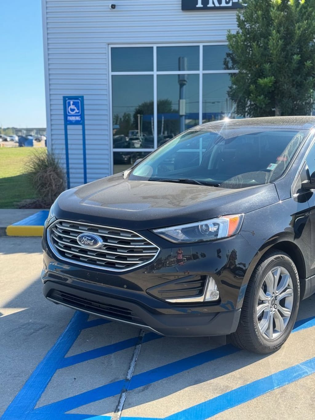 Used 2024 Ford Edge Titanium SUV