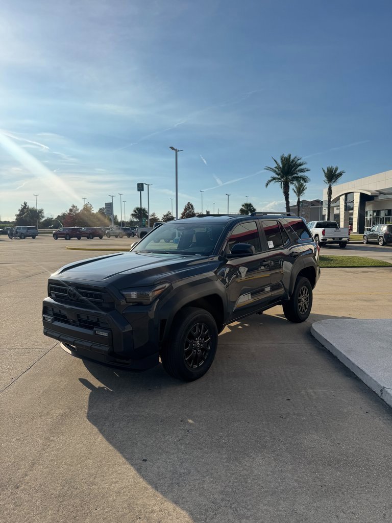 2025 Toyota 4Runner SR5 photo 3