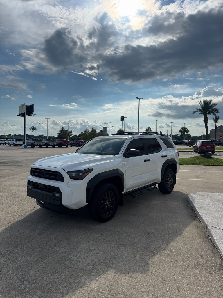 2025 Toyota 4Runner SR5 photo 3