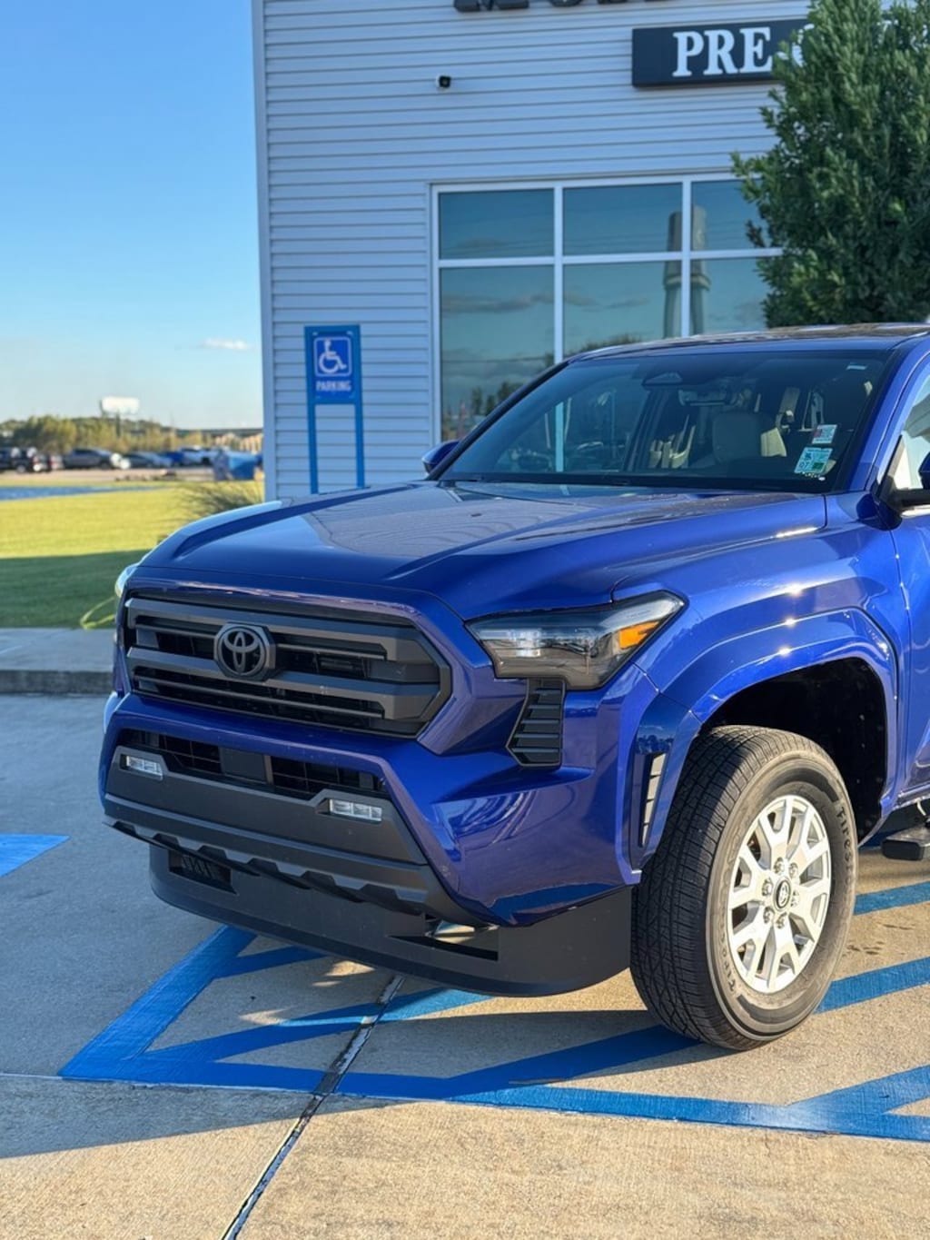 Used 2025 Toyota Tacoma SR5 Truck Double Cab