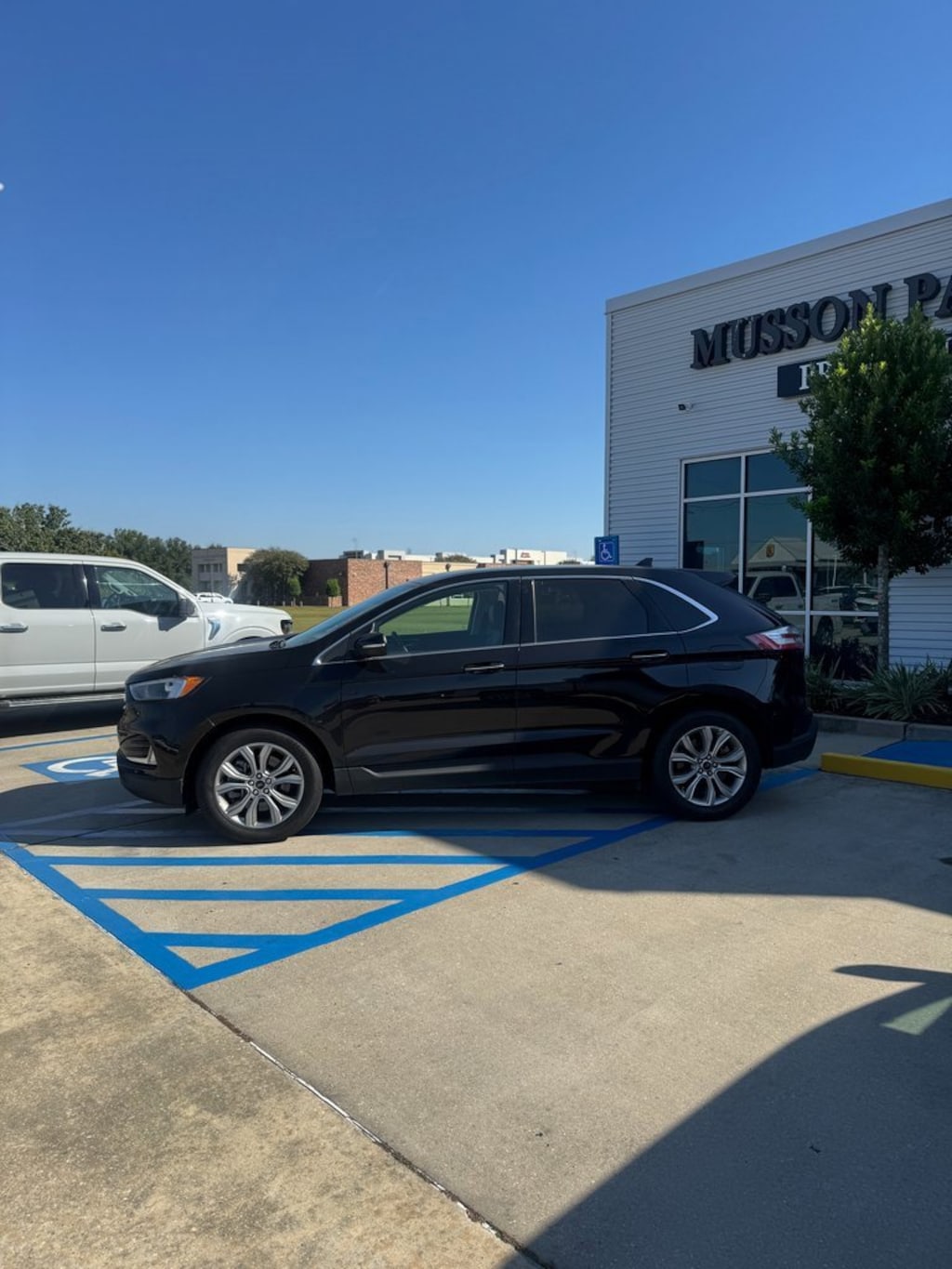 Used 2024 Ford Edge Titanium SUV