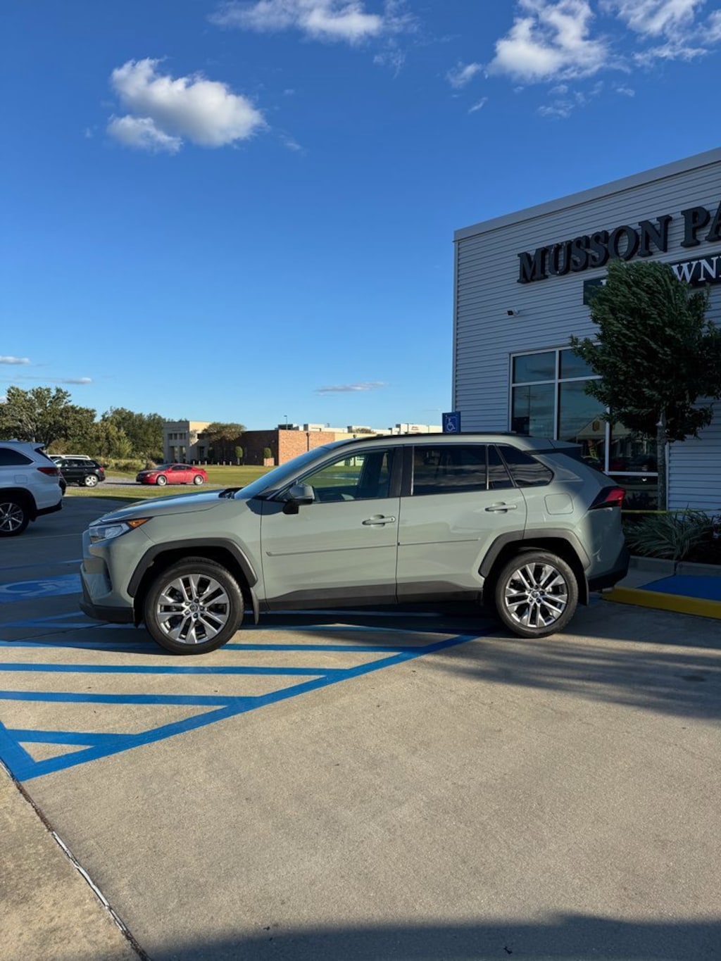 Used 2021 Toyota RAV4 XLE Premium SUV