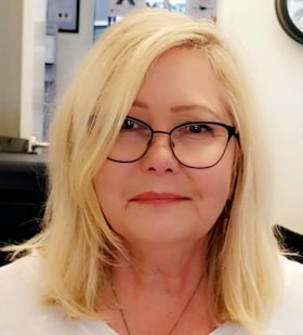 Staff member Hazel Strandridge from ID_8be073