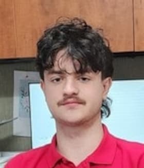 Staff member Jacob Estis from ID_0fdb73