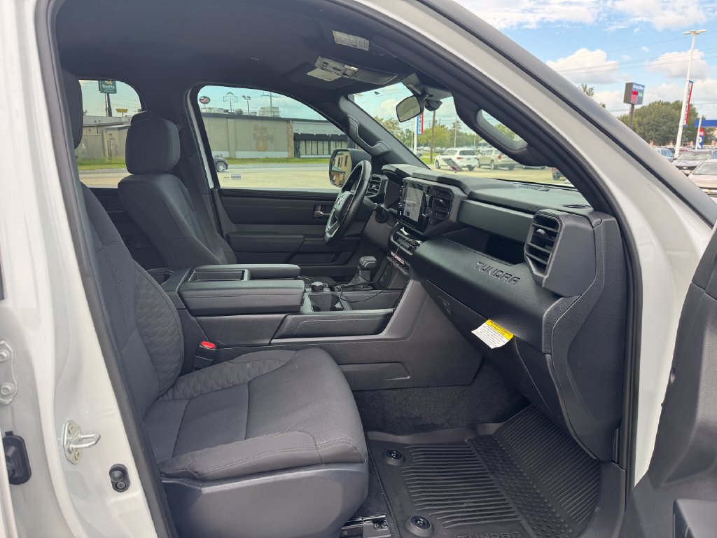 2026 Toyota Tundra SR5 - Photo 12
