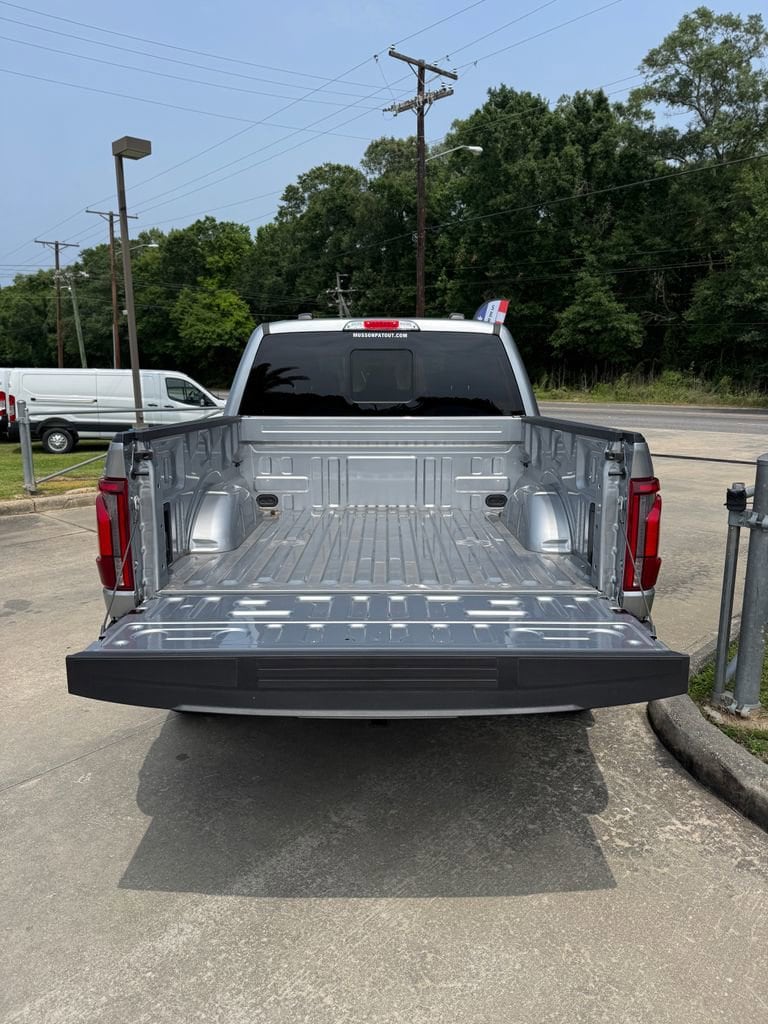 2025 Ford F-150 Lariat - Photo 7