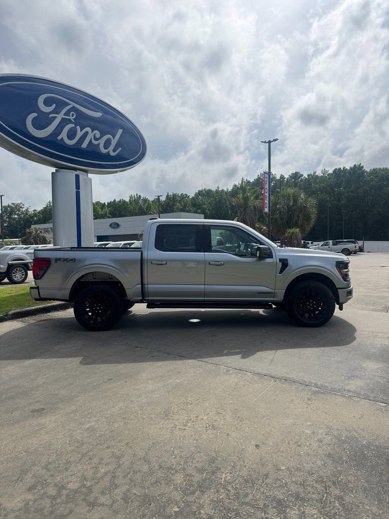 2025 Ford F-150 XLT - Photo 7